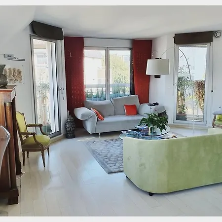 Guestready- 2 Terrace Duplex With Exceptional View باريس