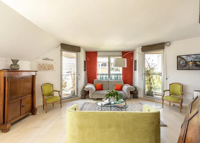 Guestready- 2 Terrace Duplex With Exceptional View 파리